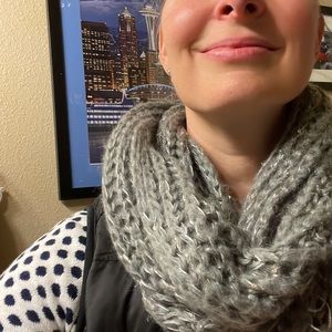 Gray scarf with sequins
